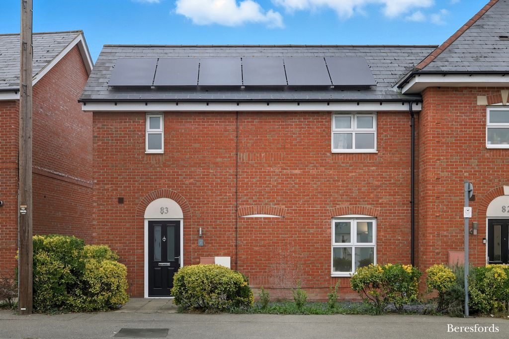 Property photo 1 of 20 Front