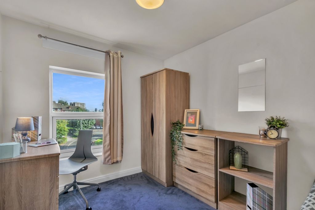 Property photo 1 of 7 Property Photo