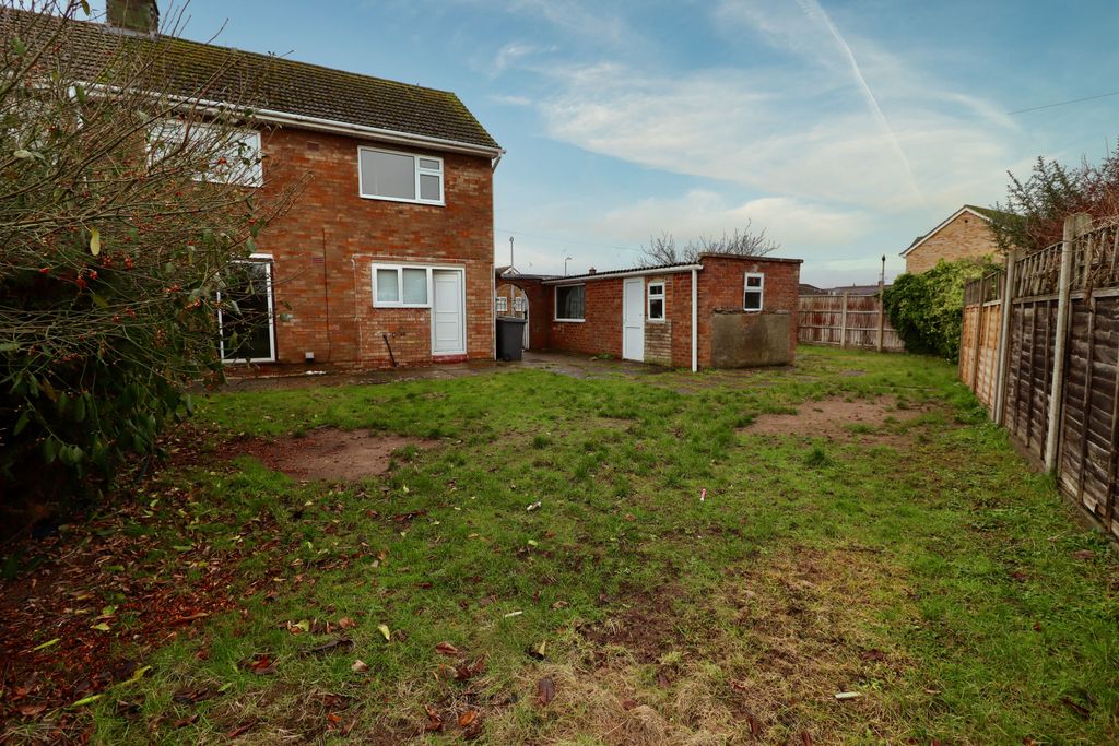 Property photo 2 of 16