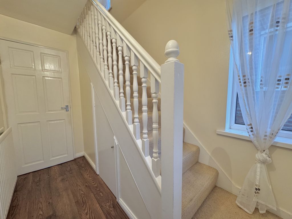 Property photo 2 of 16 Img_5074