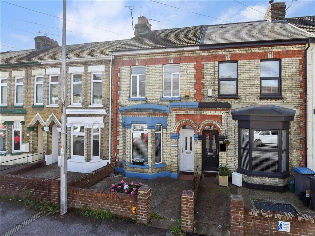 Property photo 1 of 15 Front (Web)