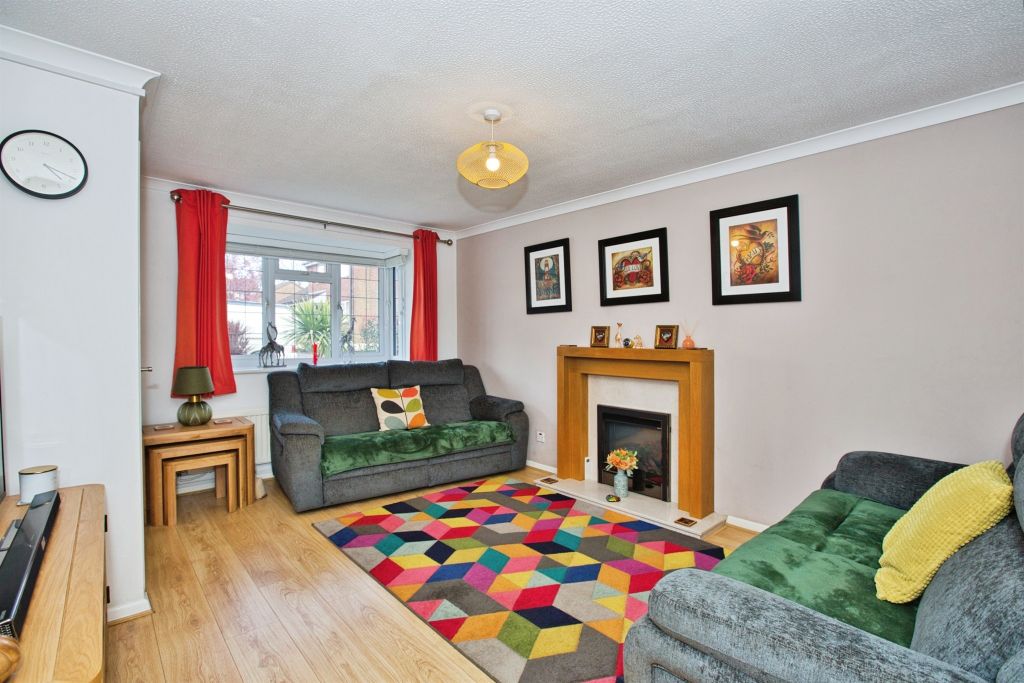 Property photo 3 of 19