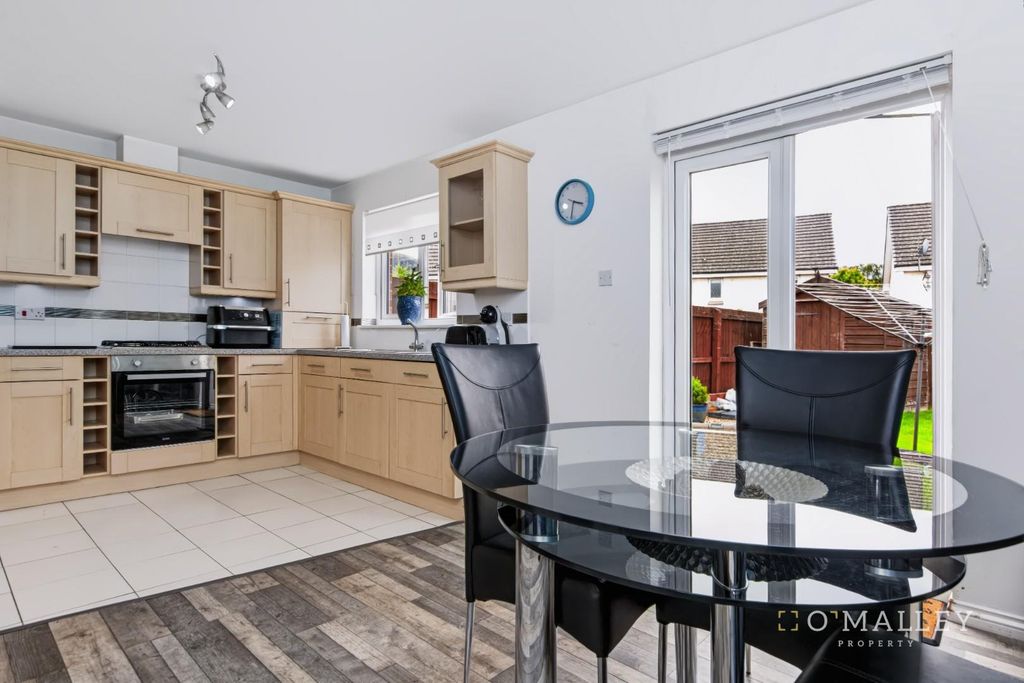 Property photo 3 of 13 Kitchen/Diner