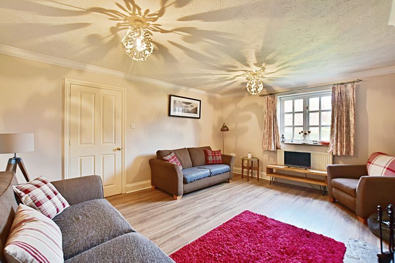 Property photo 3 of 17 Photo 21