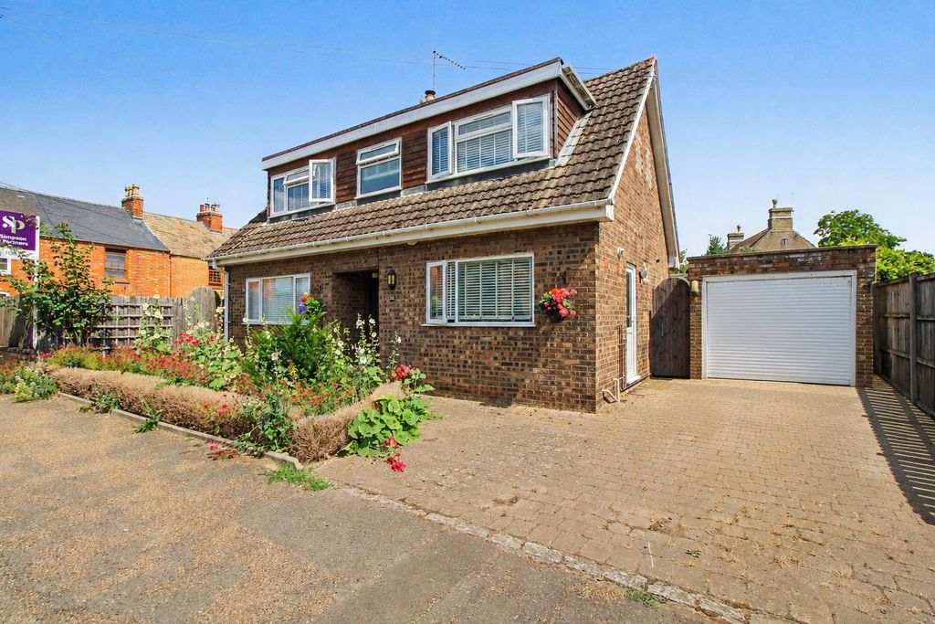 Property photo 1 of 33 17Df5A11-6B9c-4F4F-86d4-d347473Fb232.Png