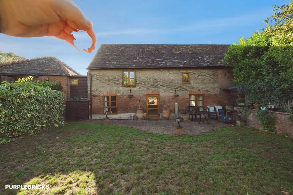 Property photo 1 of 21