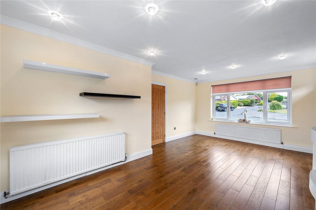 Property photo 3 of 27 Picture No. 20