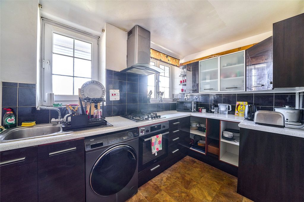 Property photo 2 of 9 Picture No. 03