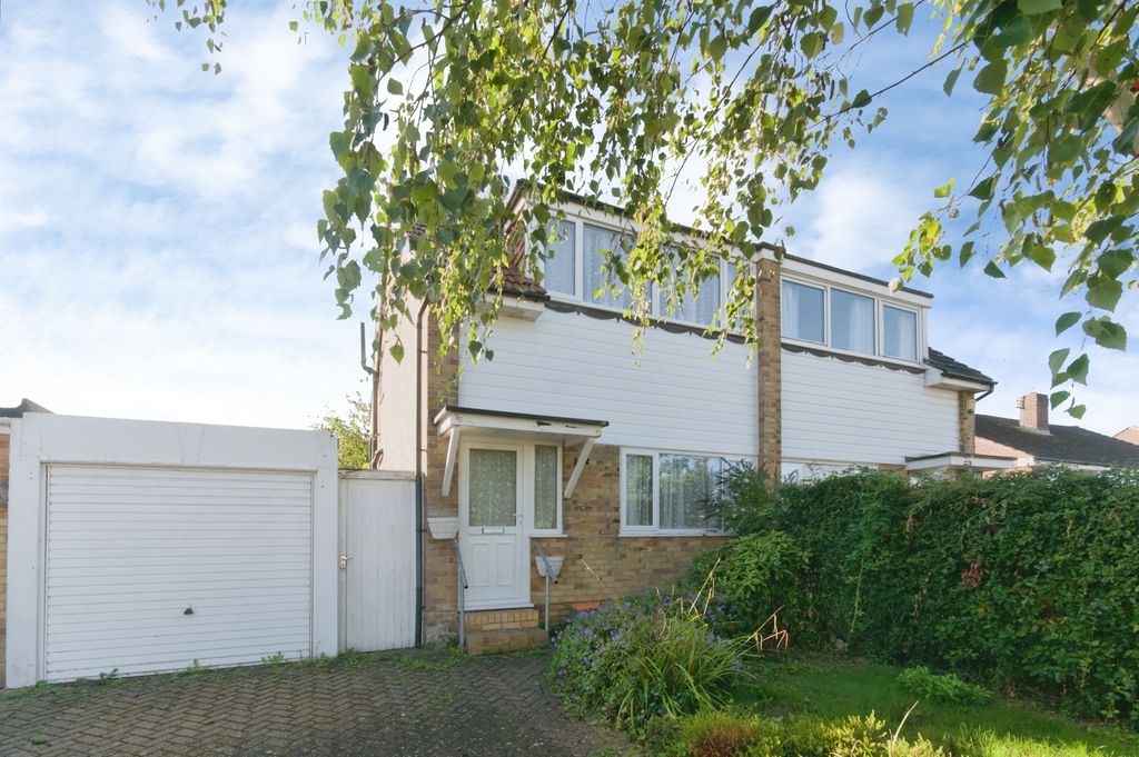 Property photo 2 of 14