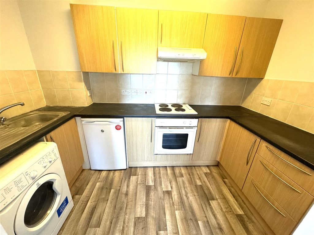 Property photo 2 of 6 Img_2738.Jpg