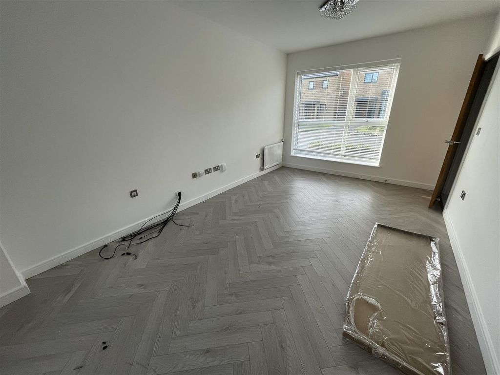 Property photo 2 of 18 8 Asp 1.Jpeg