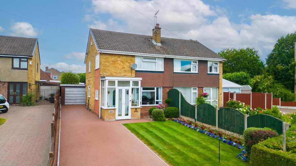 Property photo 1 of 22 5257990