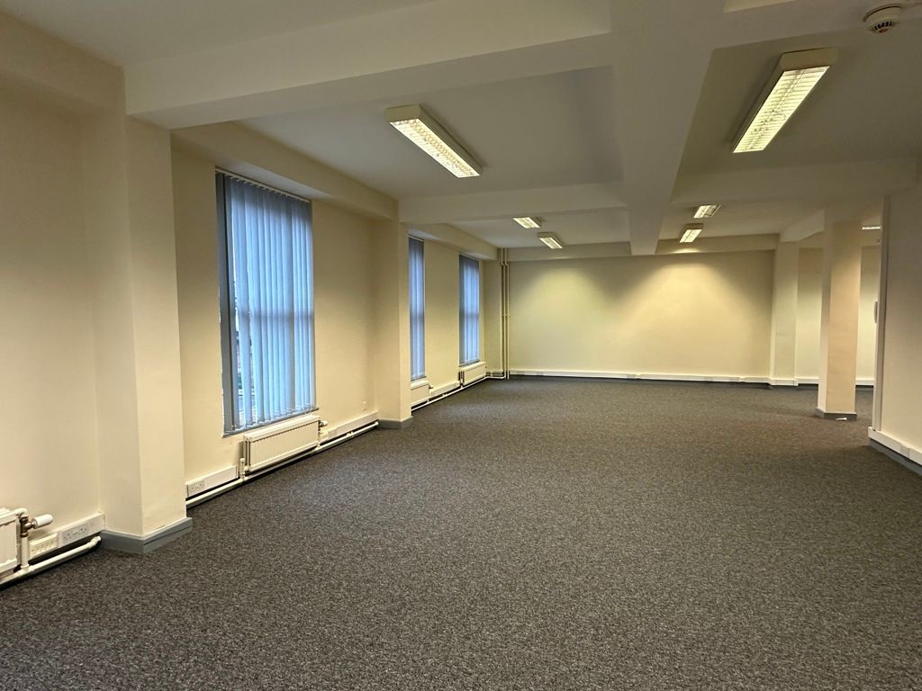 Property photo 3 of 9 Photo 3