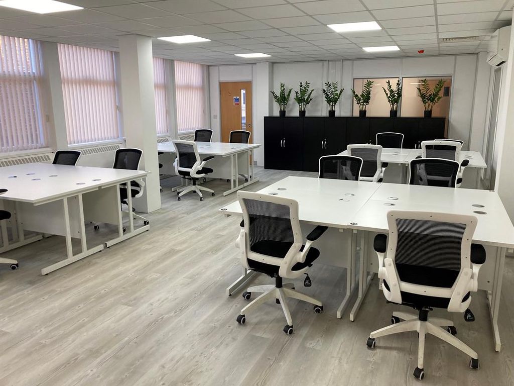 Property photo 1 of 6 Photo