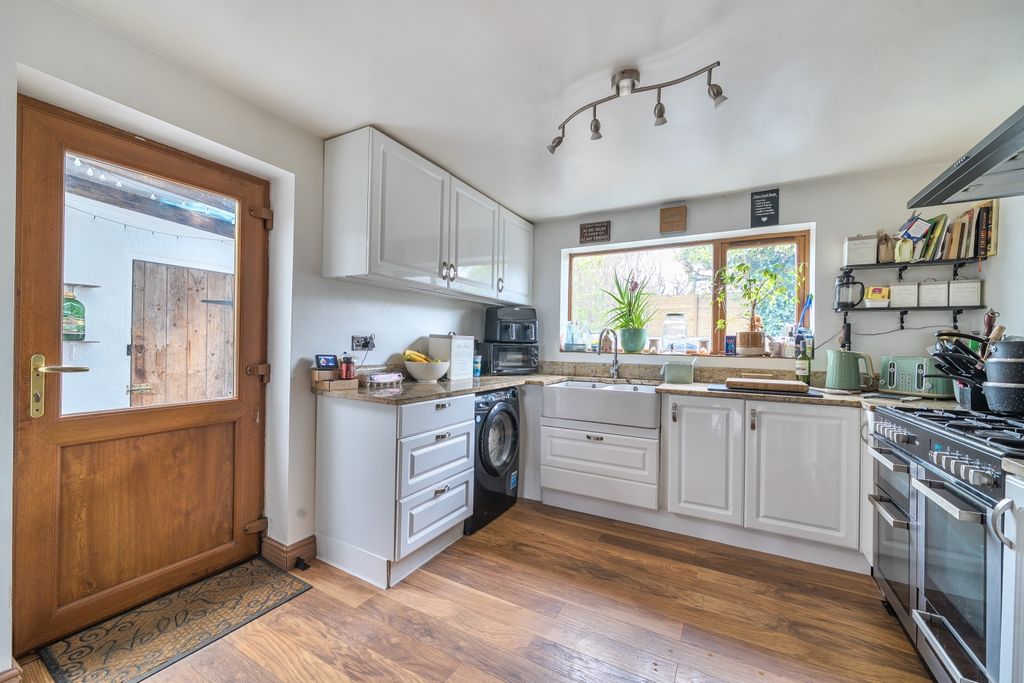 Property photo 1 of 20 1429128-5-69B29Bce3Bb9B