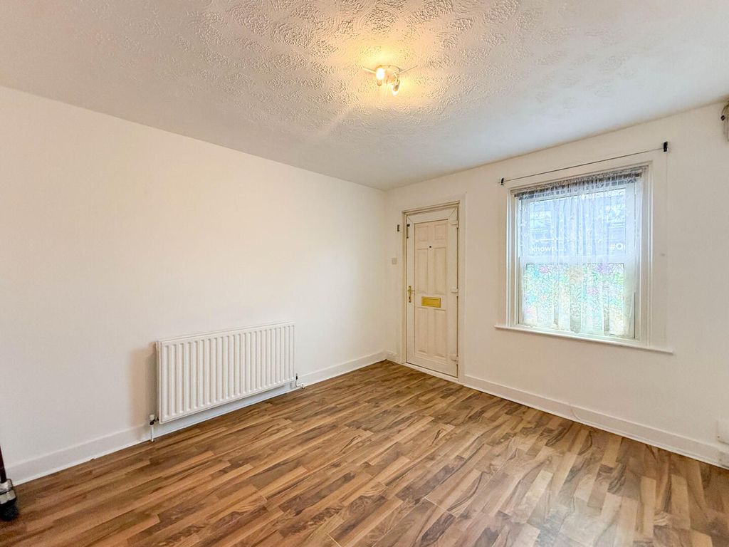 Property photo 3 of 8 Living Room