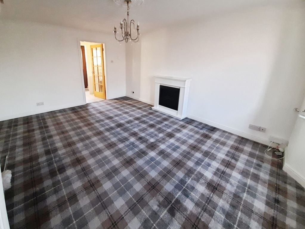 Property photo 3 of 9 Pbox-Img.Jpg