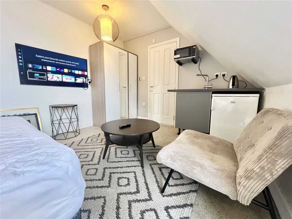 Property photo 2 of 7 Picture No. 09