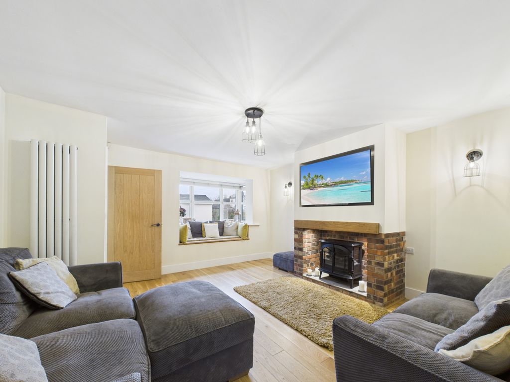 Property photo 3 of 26