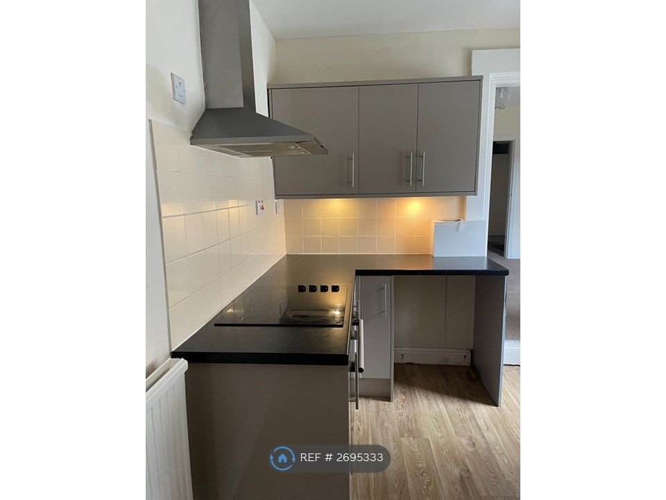 Property photo 2 of 15 Kitchen