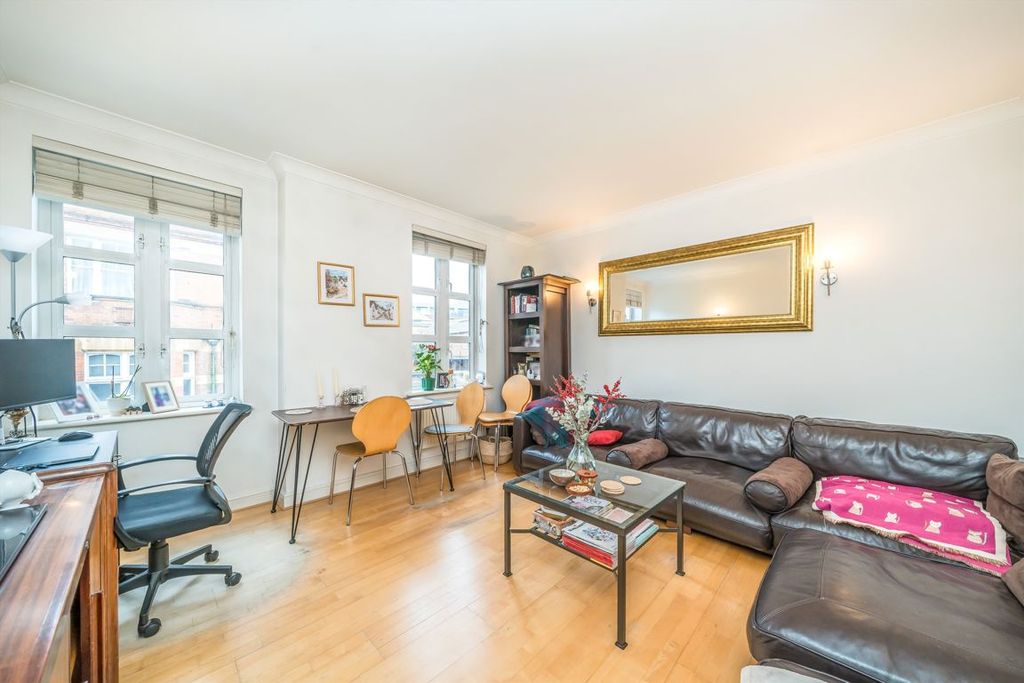 Property photo 2 of 7