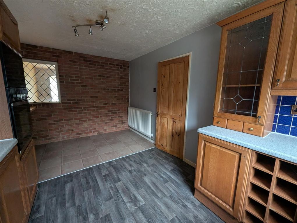 Property photo 2 of 9 Kitchen/Diner