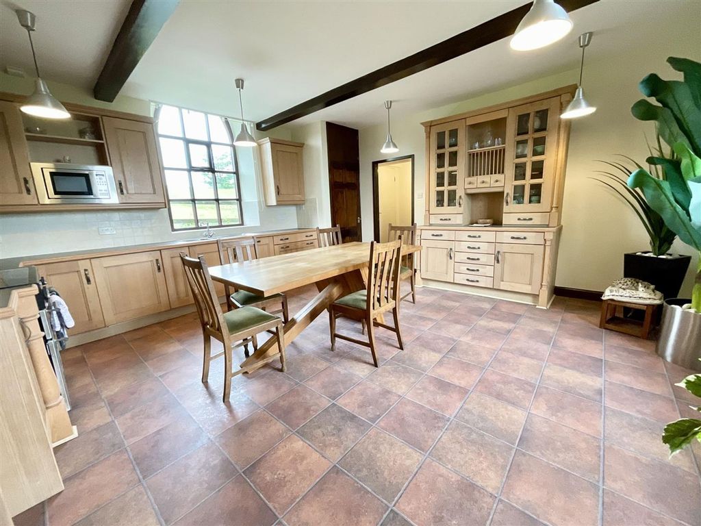 Property photo 3 of 23 Img_9778.Jpeg