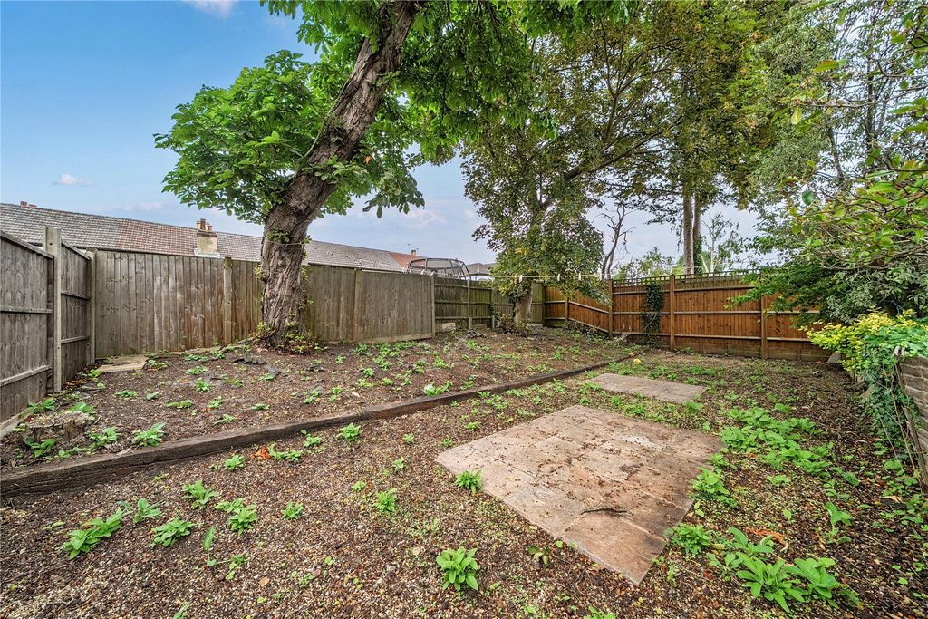 Property photo 2 of 12 Picture No. 06