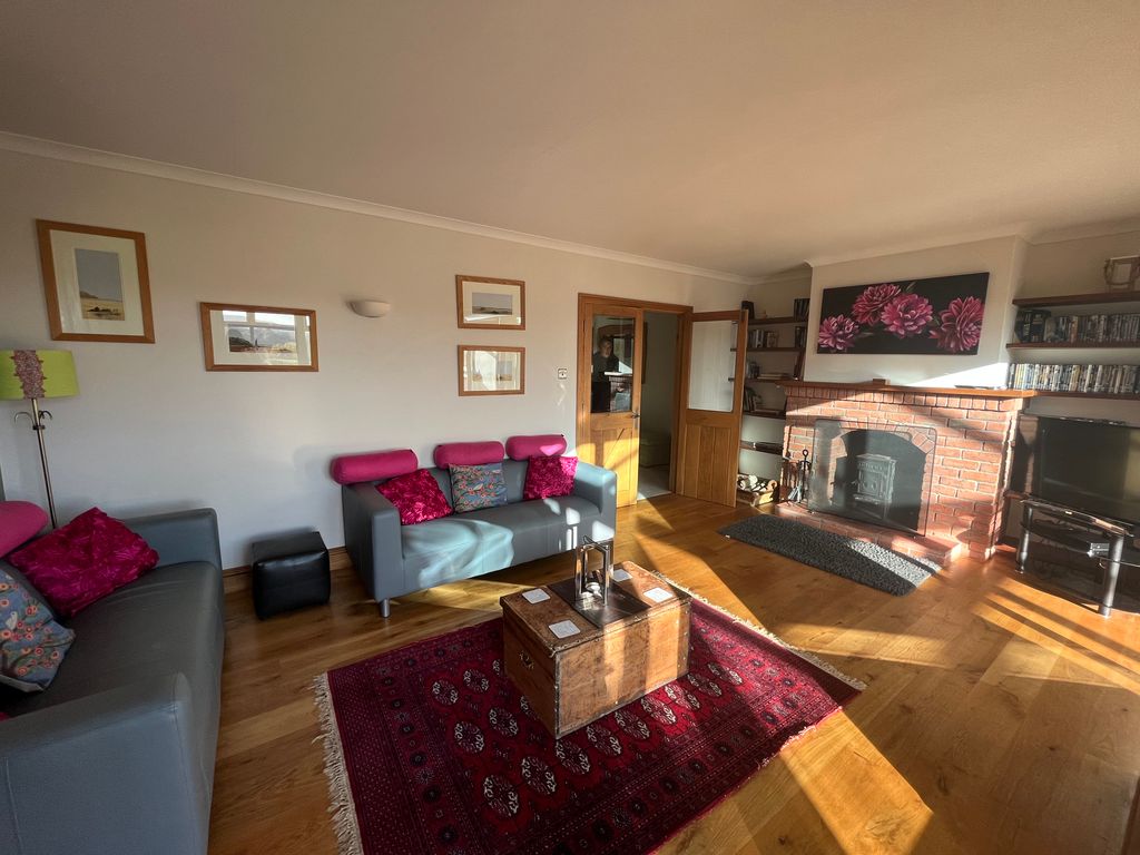 Property photo 2 of 40 Front