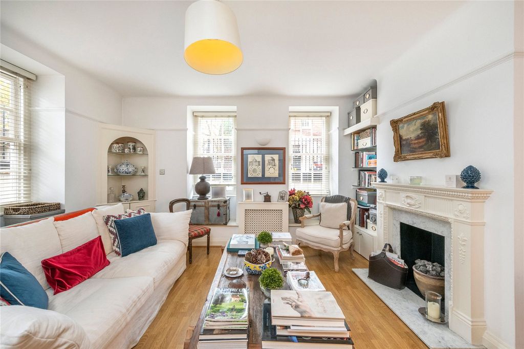 Property photo 2 of 7