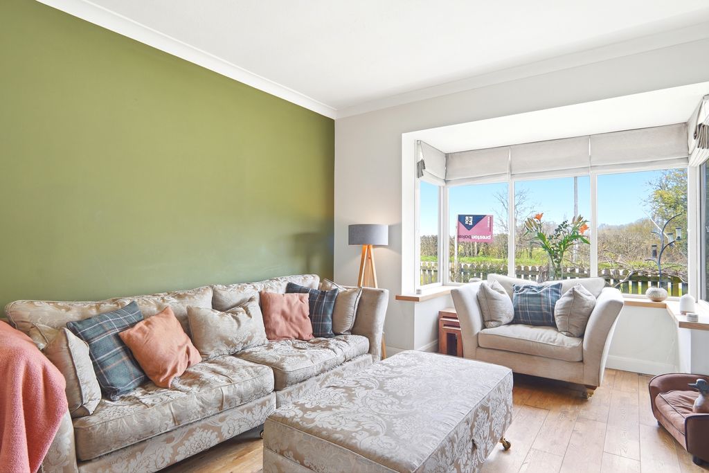 Property photo 2 of 23 Ashleigh002