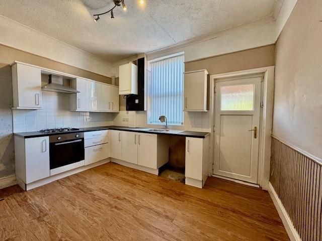 Property photo 2 of 7 5.Jpg