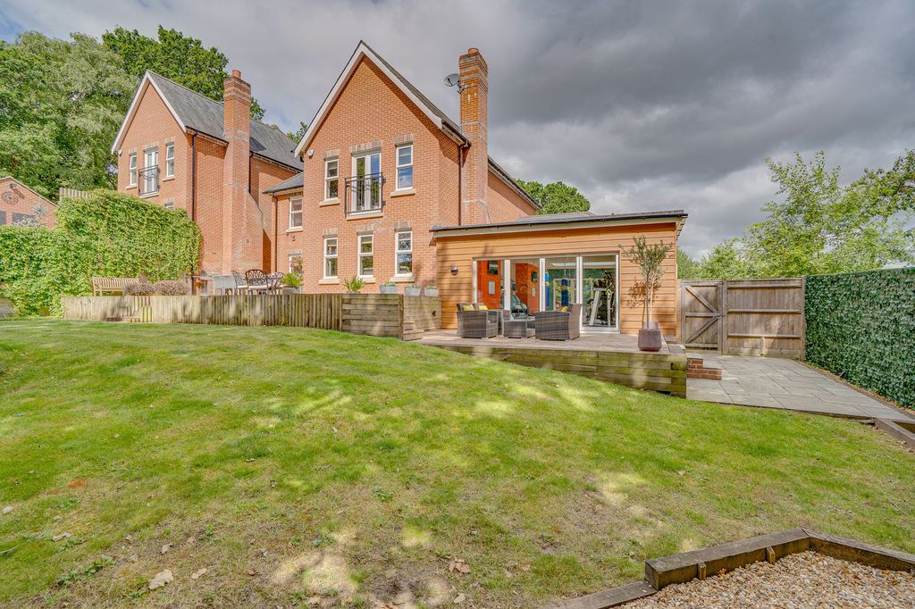 Additional image 25 of 5 bed detached house for saleTelegraph Heights, West End SO30