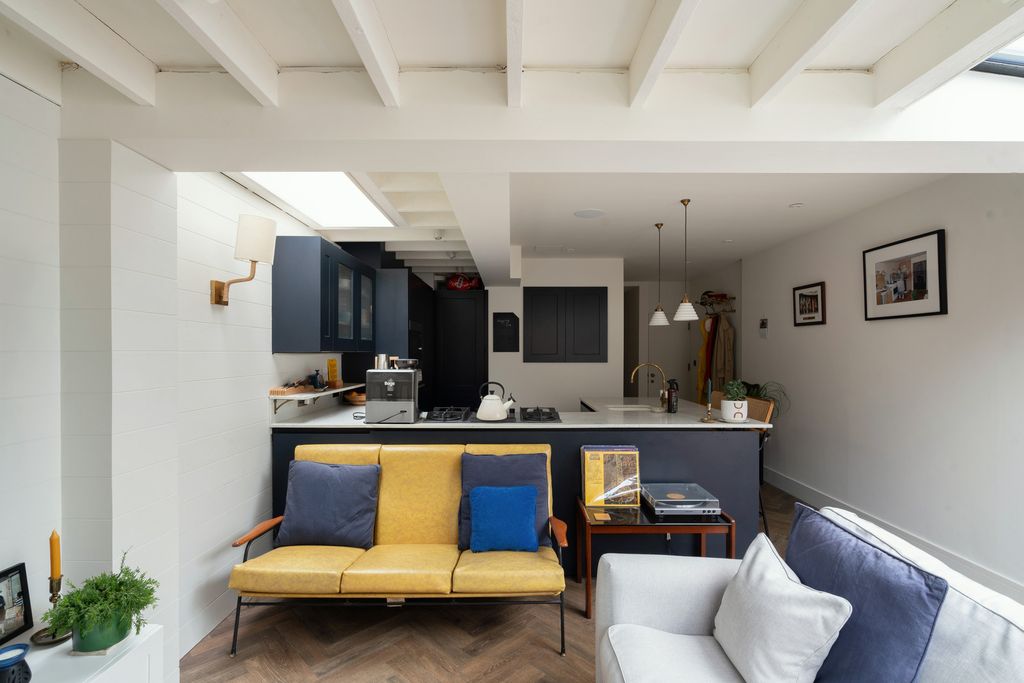 Property photo 3 of 21 259419 - Powell-Road-08.Jpg