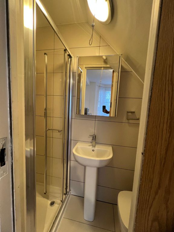 Property photo 3 of 3