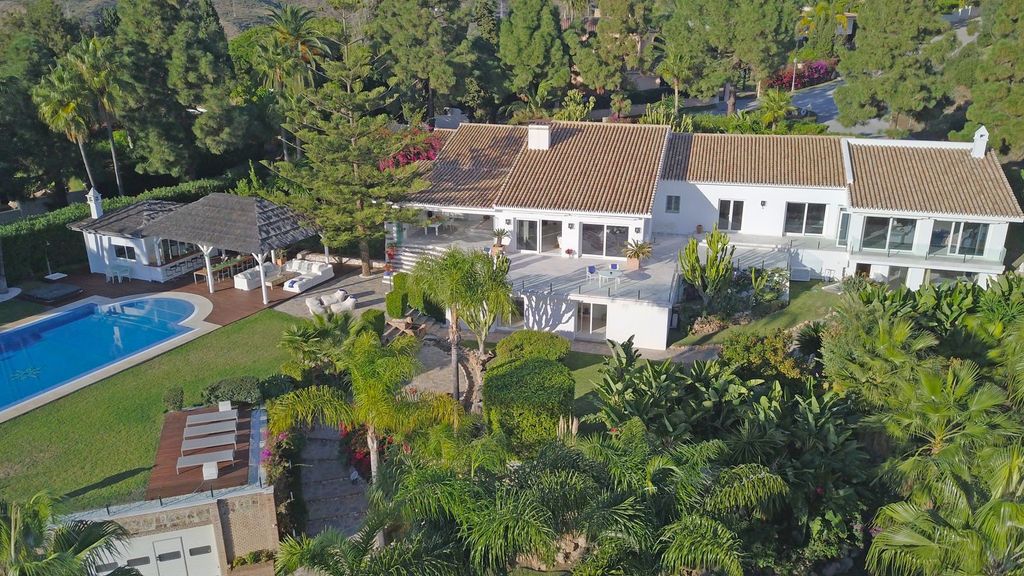 Property photo 2 of 10