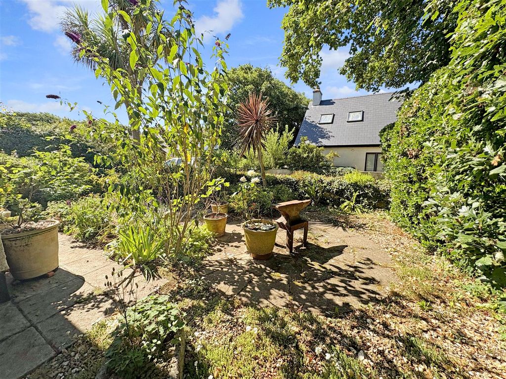 Property photo 2 of 28 Img_9717Dp.Jpg