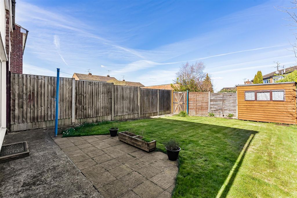 Property photo 2 of 18 Rear Garden