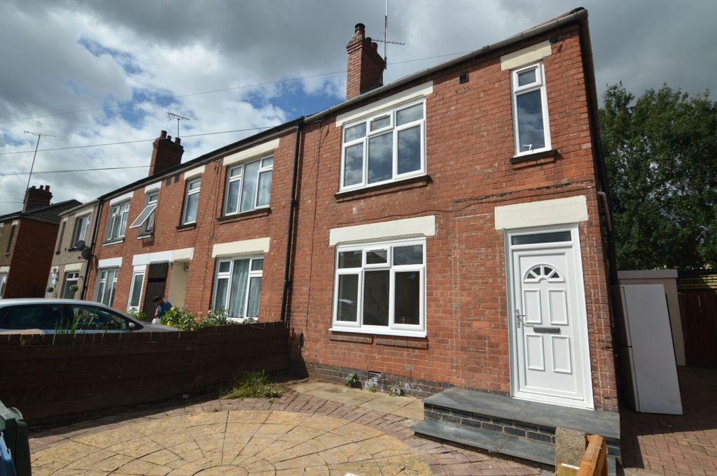 Property photo 2 of 24