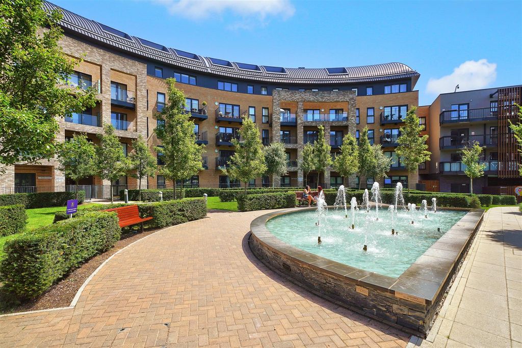 Property photo 1 of 17 9999E5B6_5442_4C2A_A671_E39B647F6Bcb.Jpeg