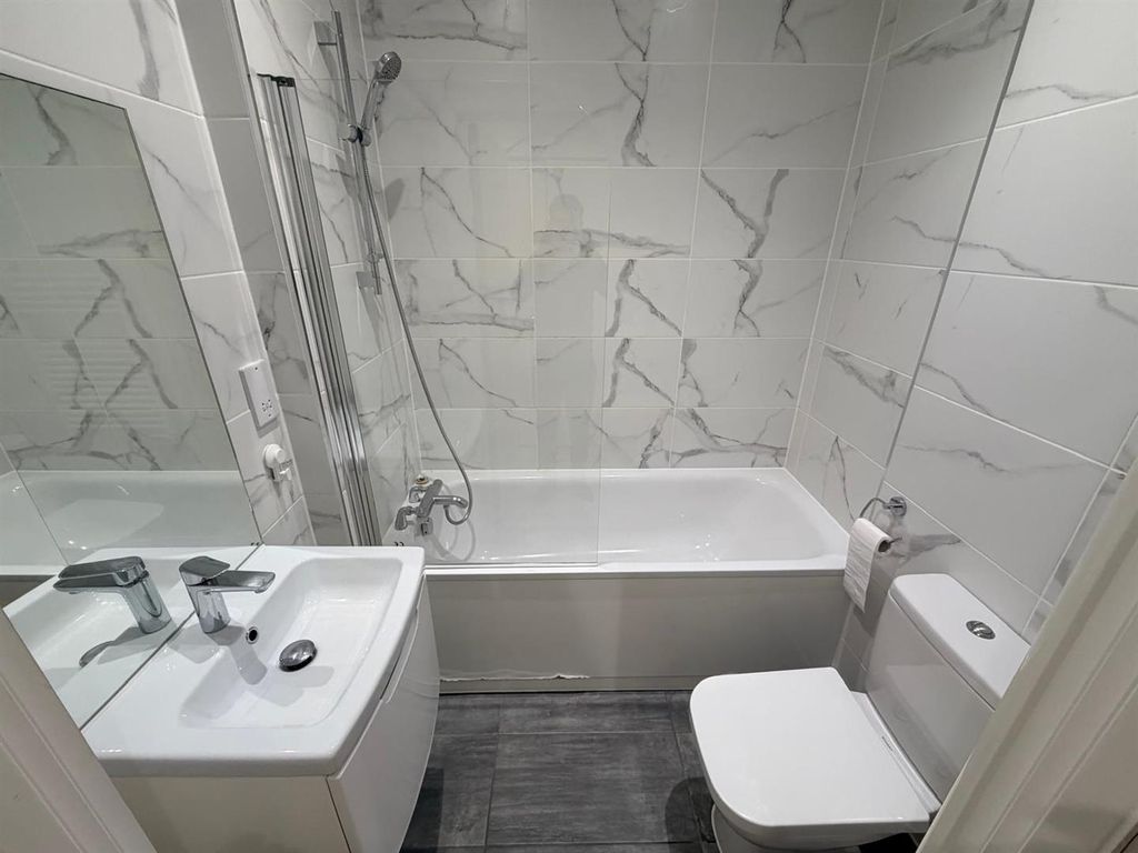 Property photo 2 of 4 Atlantico Flat 15 lV.Jpeg