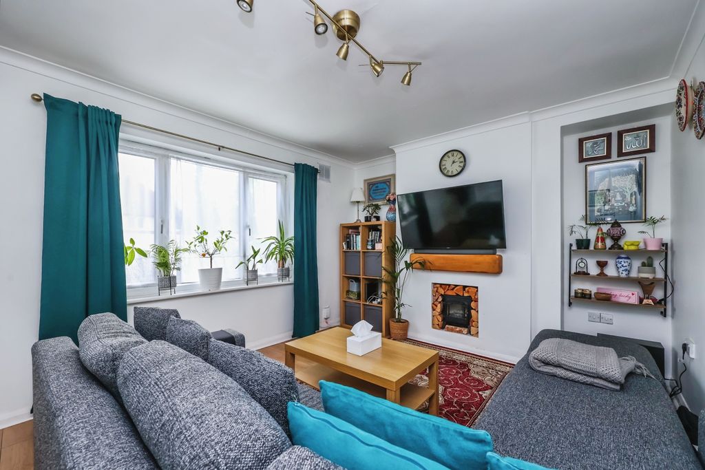 Property photo 2 of 20 Img_0164