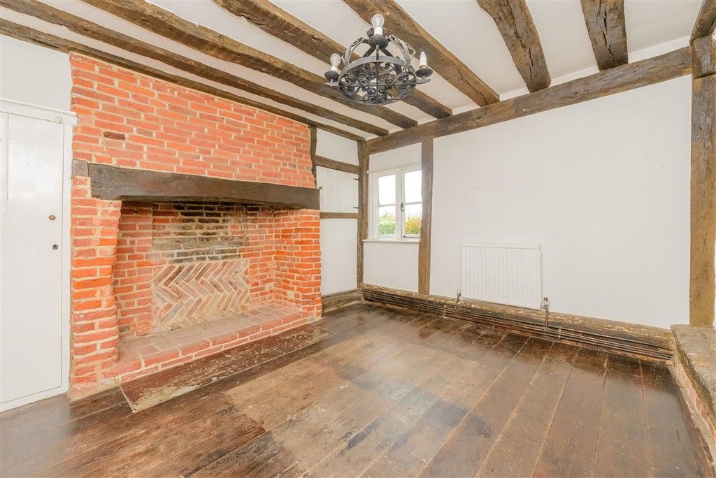 Property photo 3 of 16 Dining Room