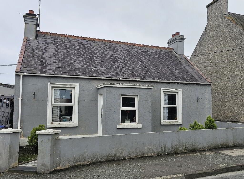 Property photo 1 of 8