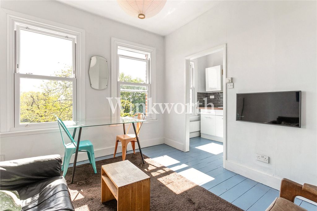 Property photo 2 of 12 Picture No. 07