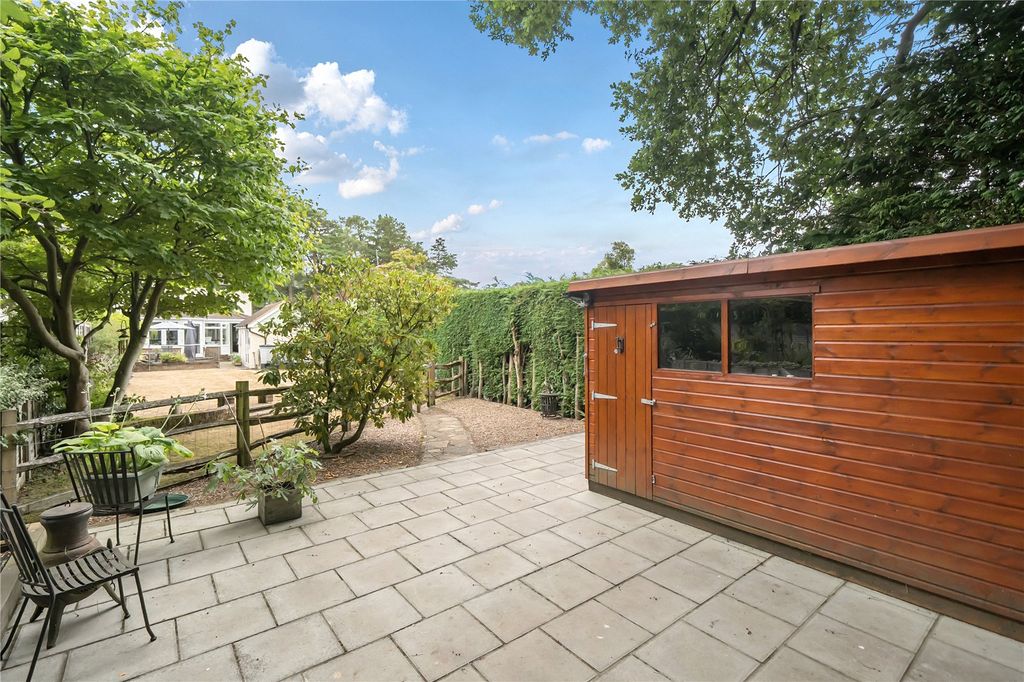 Property photo 3 of 27 Picture No. 25