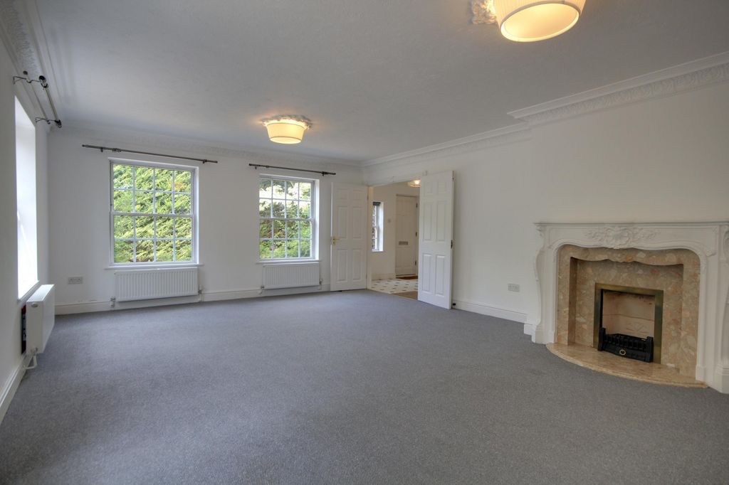 Property photo 3 of 15 Reception Room
