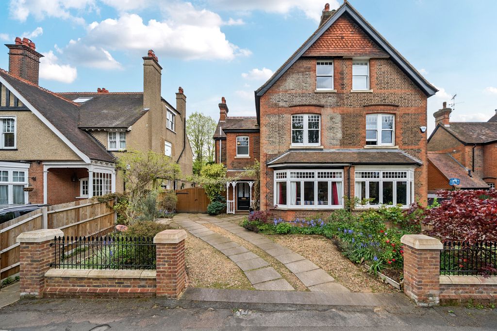 Property photo 1 of 10