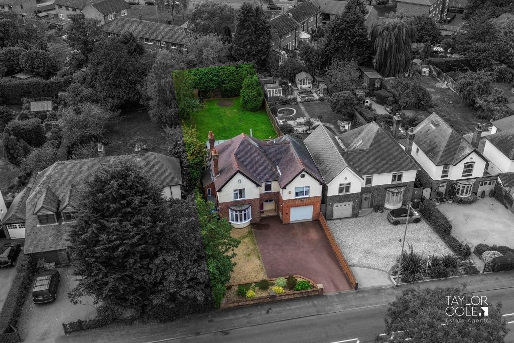 Property photo 2 of 32