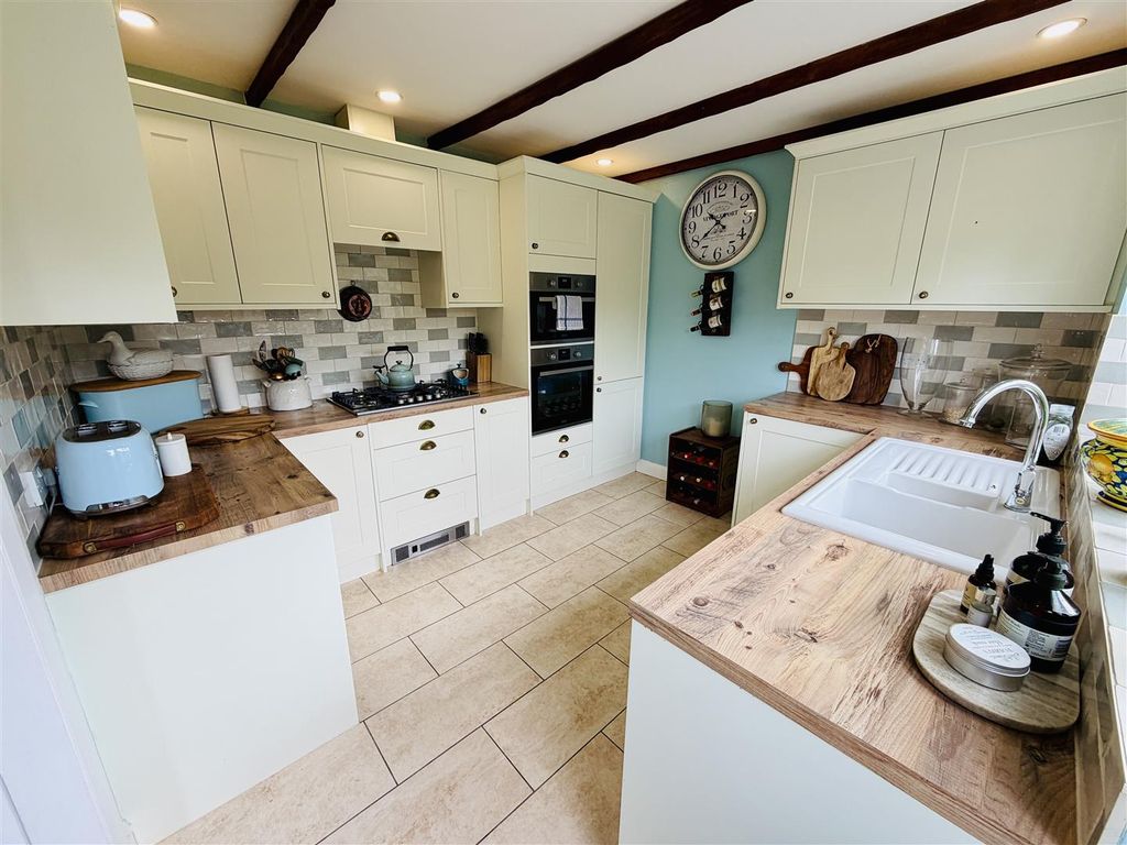 Property photo 2 of 38 Kitchen